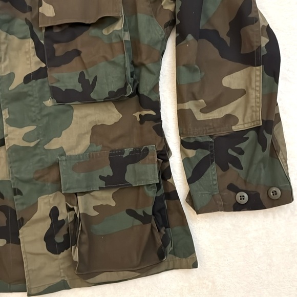Vintage Military Woodland Combat Camo Coat - Picture 3 of 8